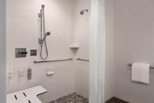 hilton garden inn nashville west end avenue