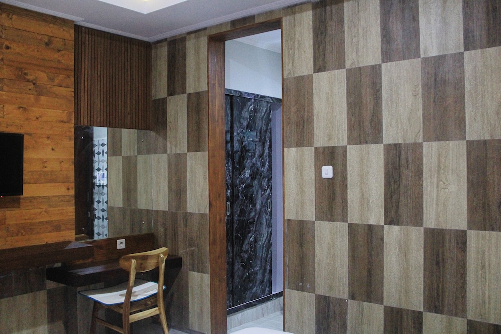 anny guesthouse by ecommerceloka