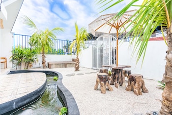 anny guesthouse by ecommerceloka