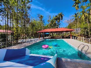 Ecstasy Resort,Hirekolale Village, Dharguni, Post, Kabbinahalli, Karnataka 577101,3 star