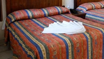 hotel hacienda maria eugenia acapulco