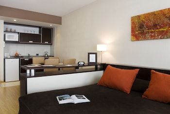 ayres recoleta uriburu