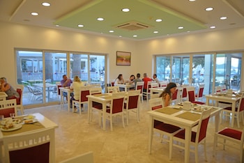 yelken mandalinci spa and wellness hotel all inclusive