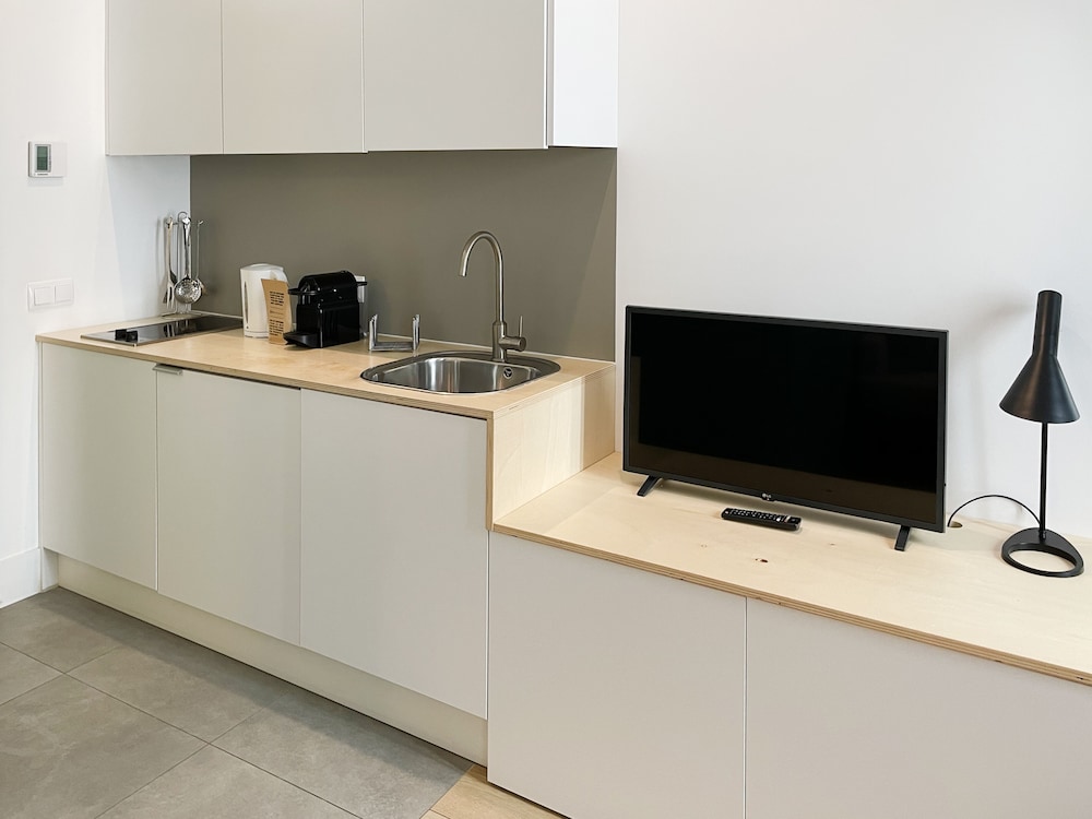 be mate gran via suites