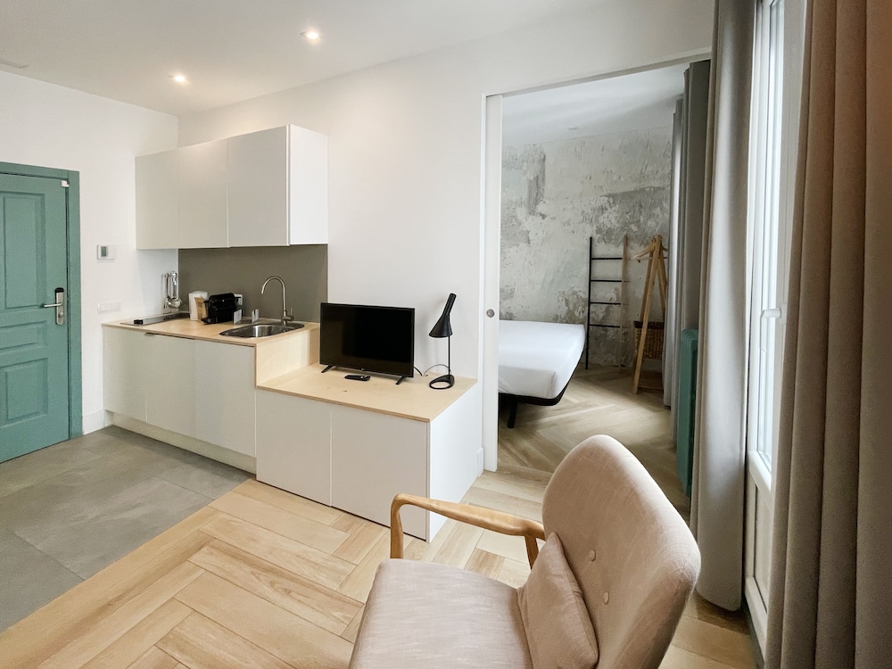 be mate gran via suites