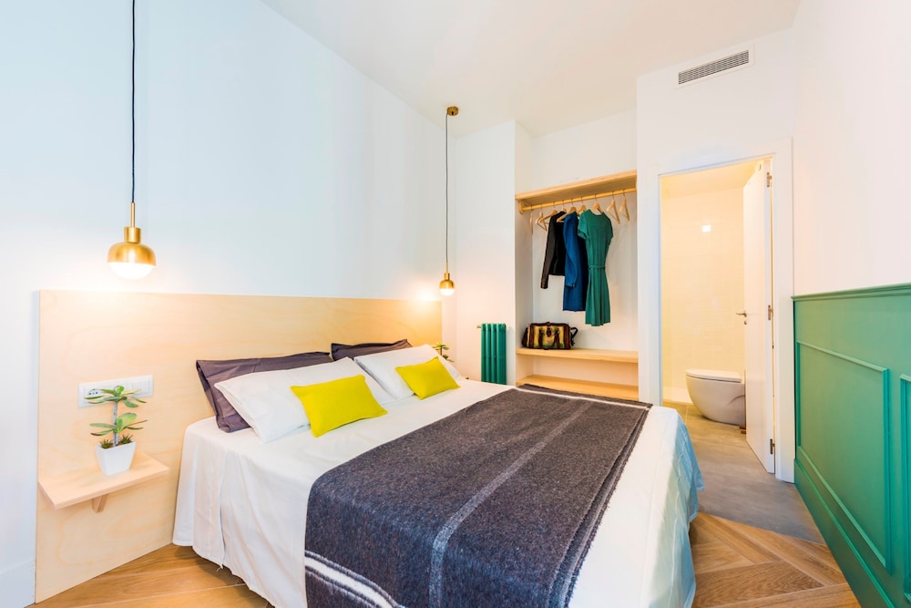 be mate gran via suites