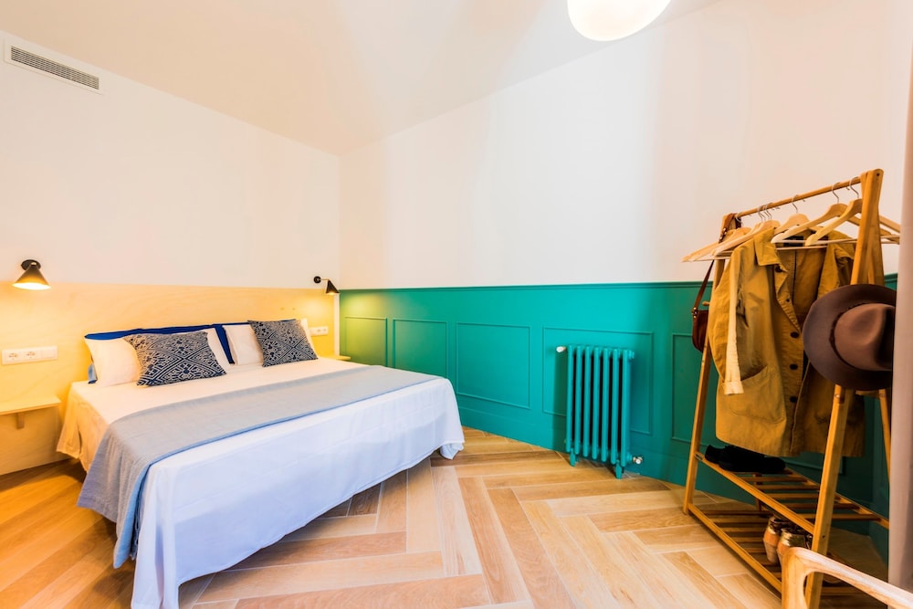 be mate gran via suites