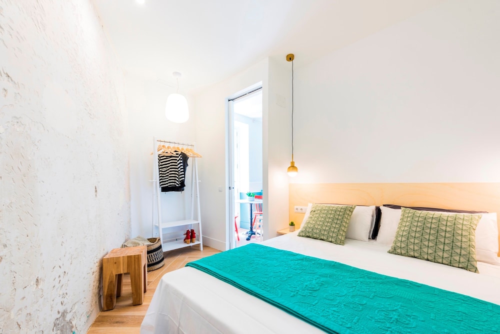 be mate gran via suites