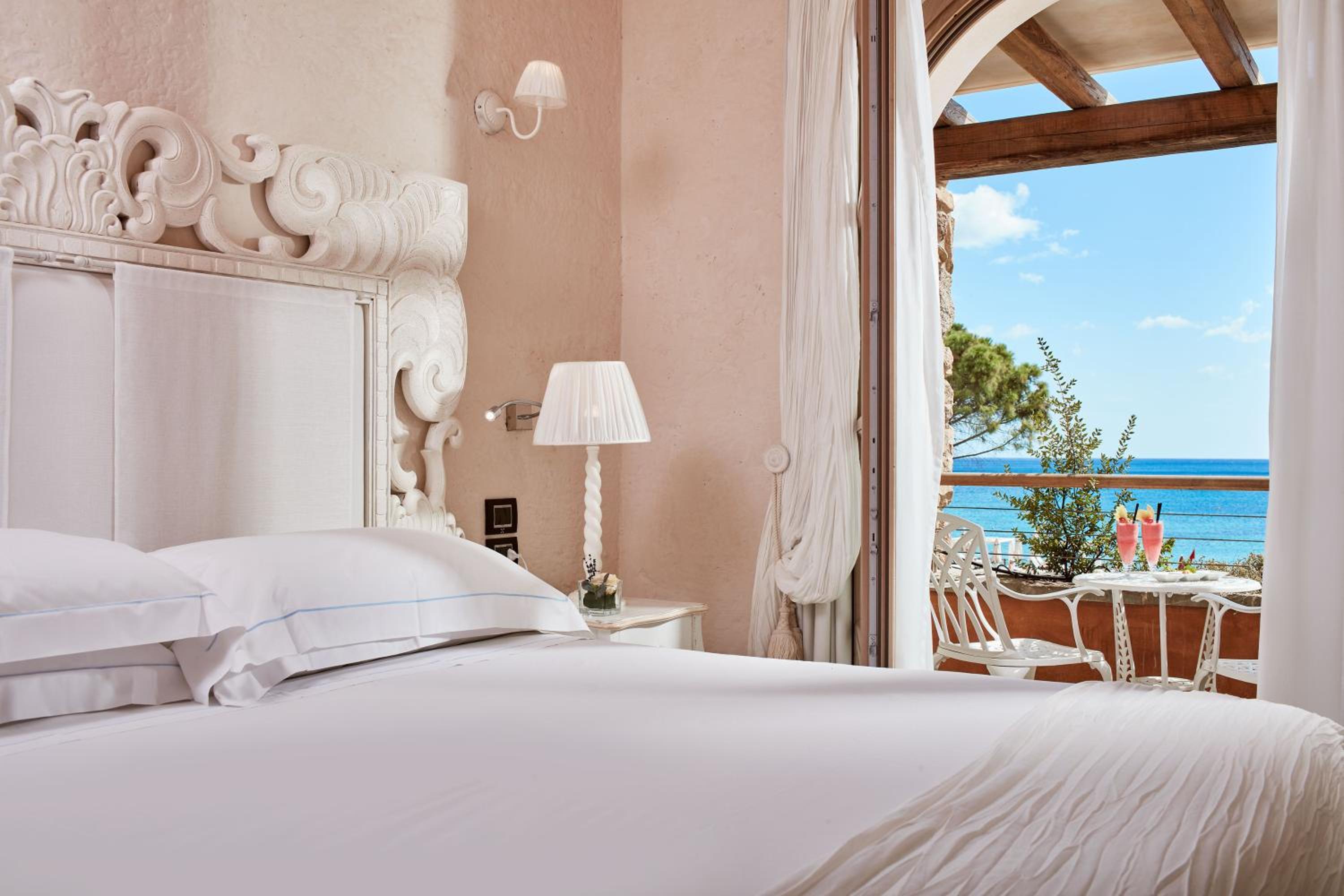 la villa del re adults only