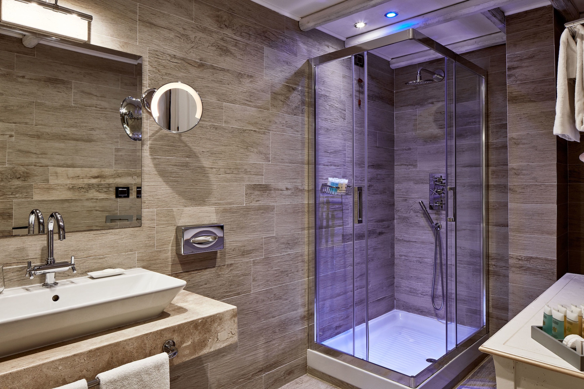 la villa del re adults only