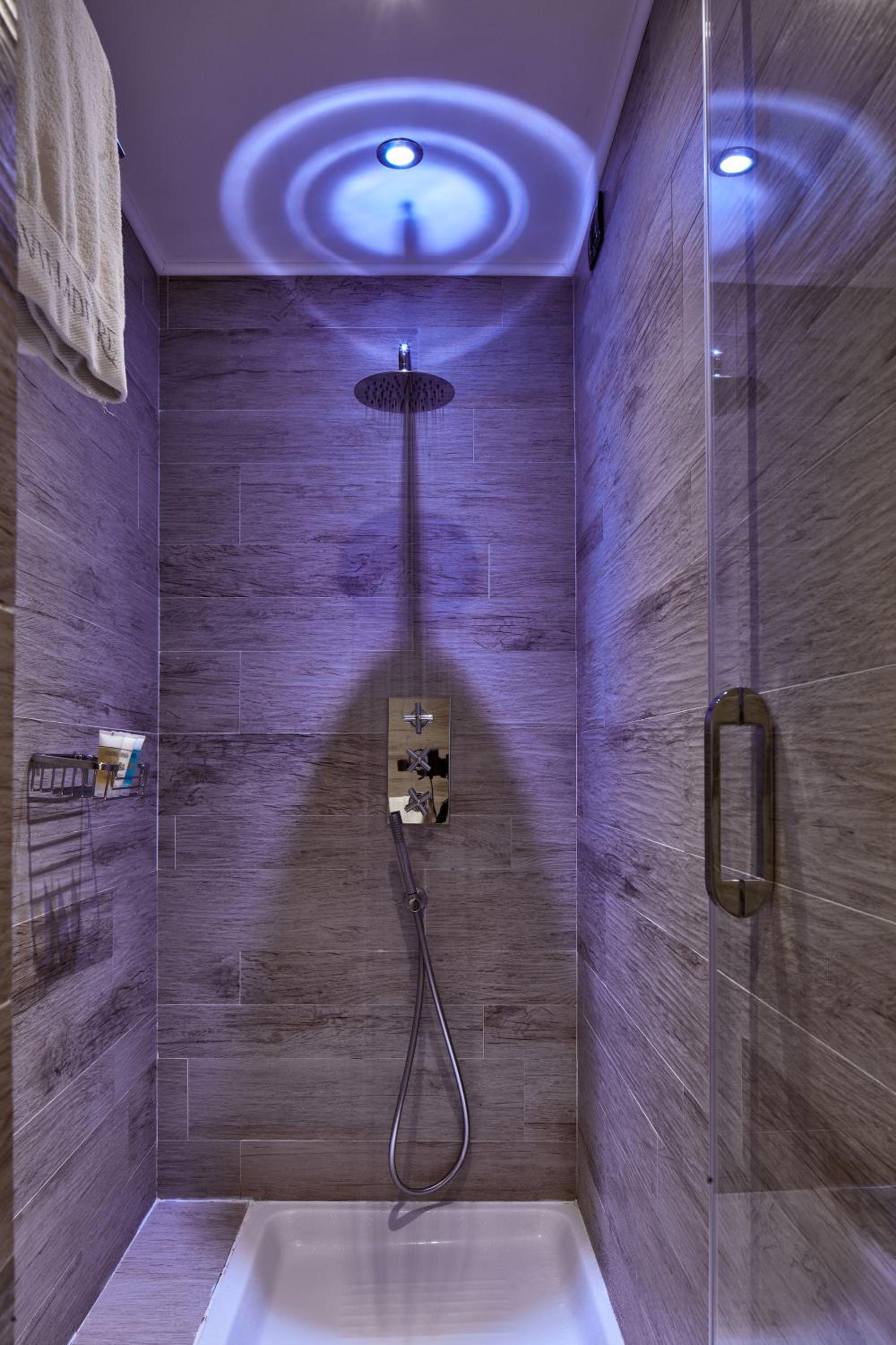 la villa del re adults only
