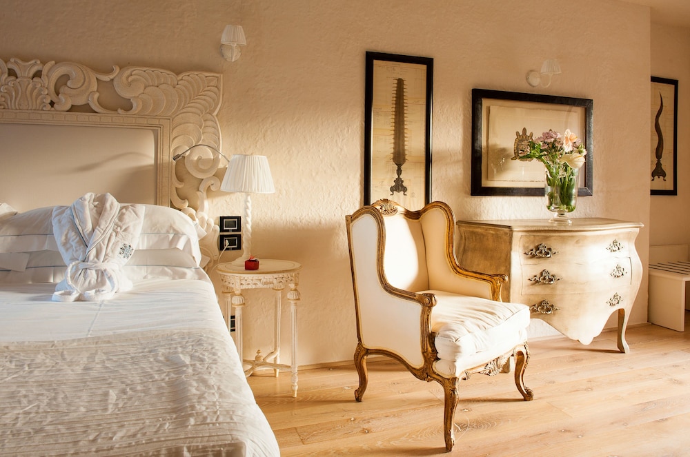 la villa del re adults only