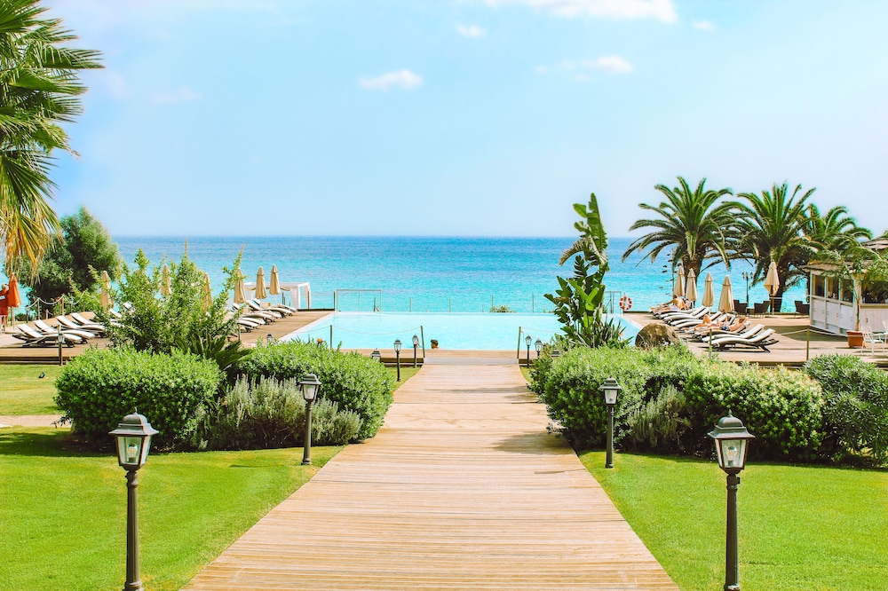 la villa del re adults only