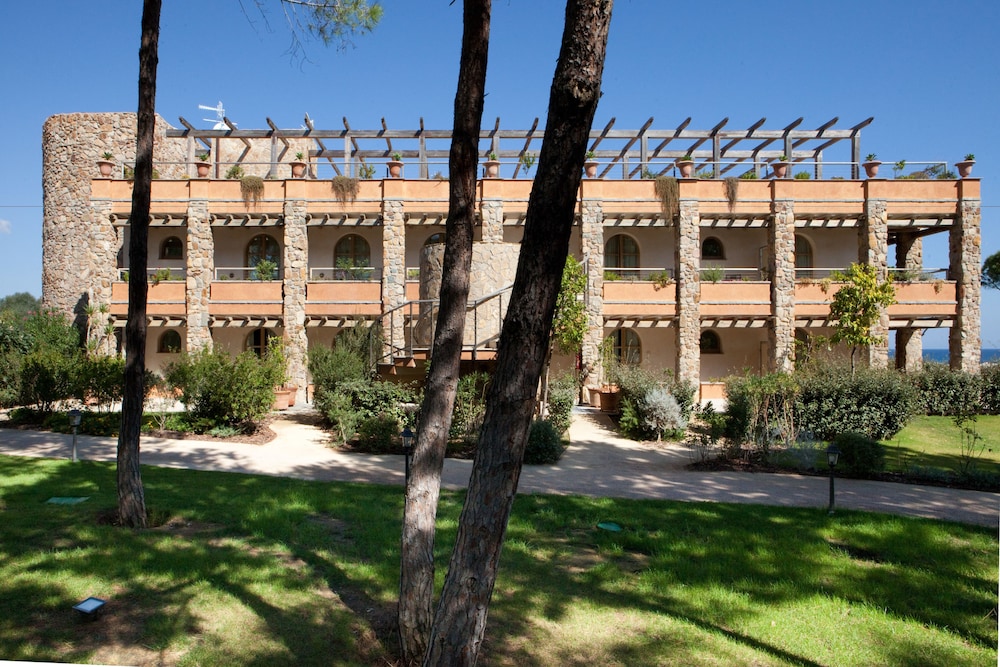la villa del re adults only