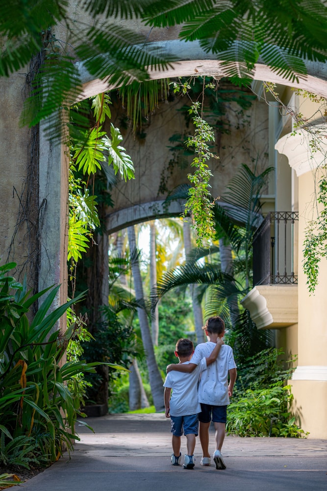 pueblo bonito emerald bay resort and spa all inclusive