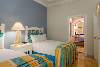 pueblo bonito emerald bay resort and spa all inclusive