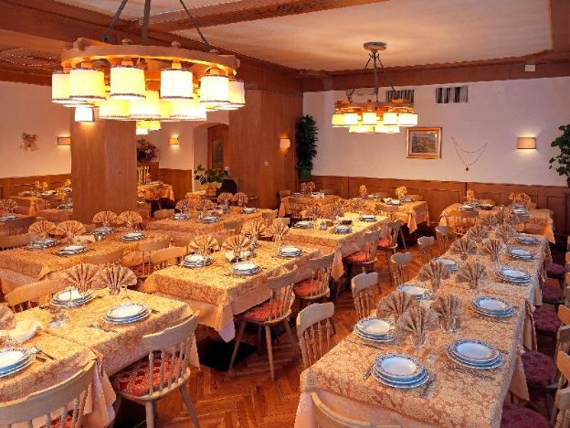 hotel pinzolo dolomiti