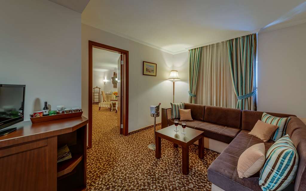 best western plus khan hotel