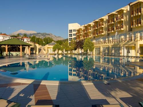 aqi hydros club all inclusive