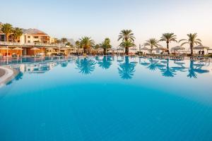 aqi hydros club all inclusive