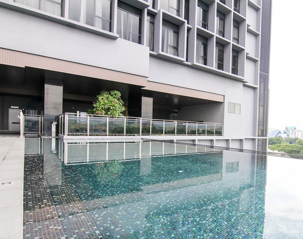 expressionz klcc by wodages