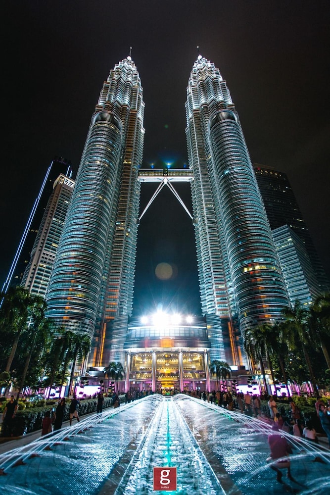 expressionz klcc by wodages