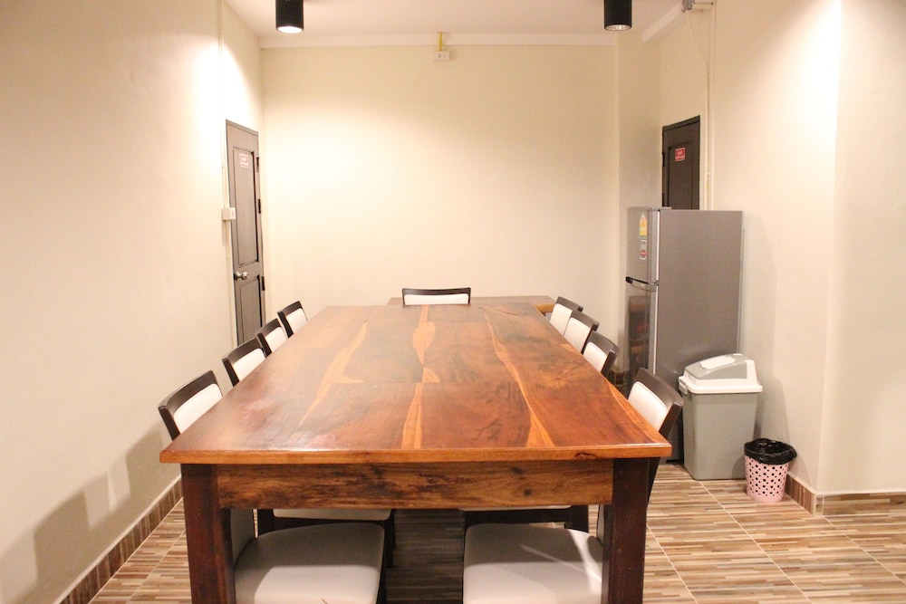 bandb hostel at jomtien