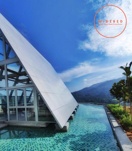 windmill upon hills genting by widebed