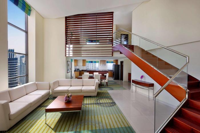 hilton dubai the walk