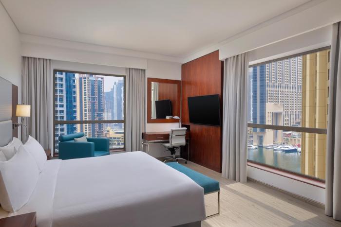 hilton dubai the walk