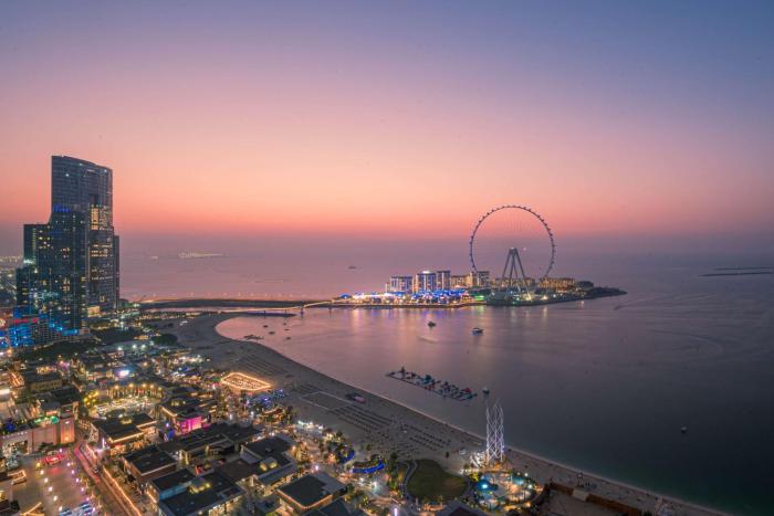 hilton dubai the walk