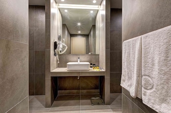 white olive elite hotel laganas