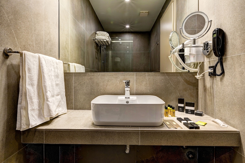 white olive elite hotel laganas