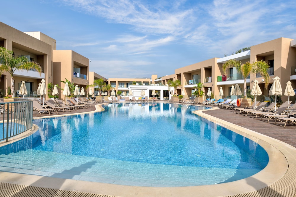 white olive elite hotel laganas