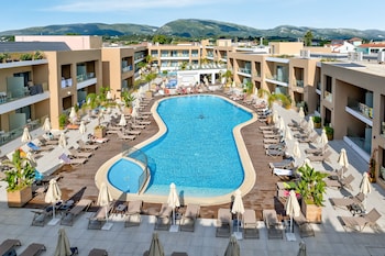 white olive elite hotel laganas