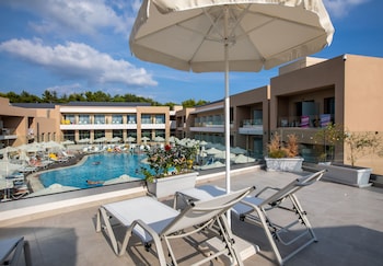 white olive elite hotel laganas