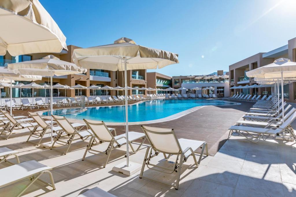 white olive elite hotel laganas