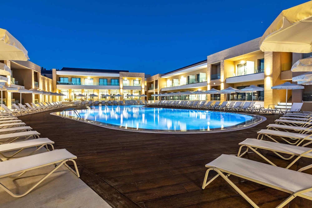white olive elite hotel laganas