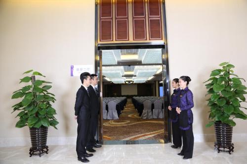 sentosa hotel shenzhen feicui branch