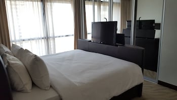 the apartments at times square