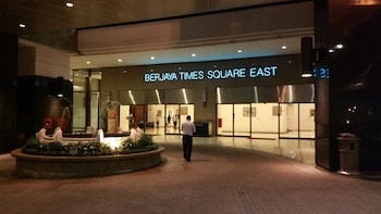 the apartments at times square