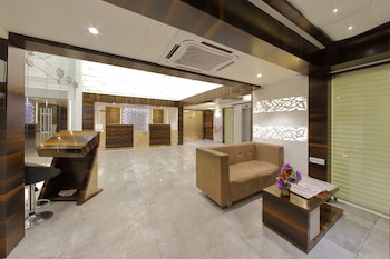 hotel summit