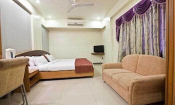 hotel summit
