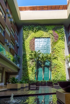 the fives downtown hotel curio collection by hilton