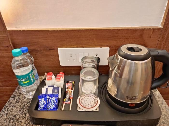 hotel spring wood