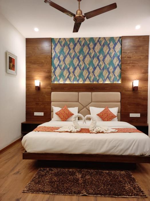 hotel spring wood
