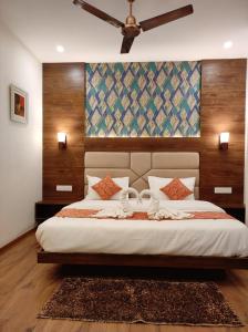 hotel spring wood