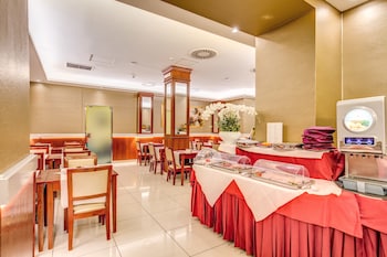 augusta lucilla palace