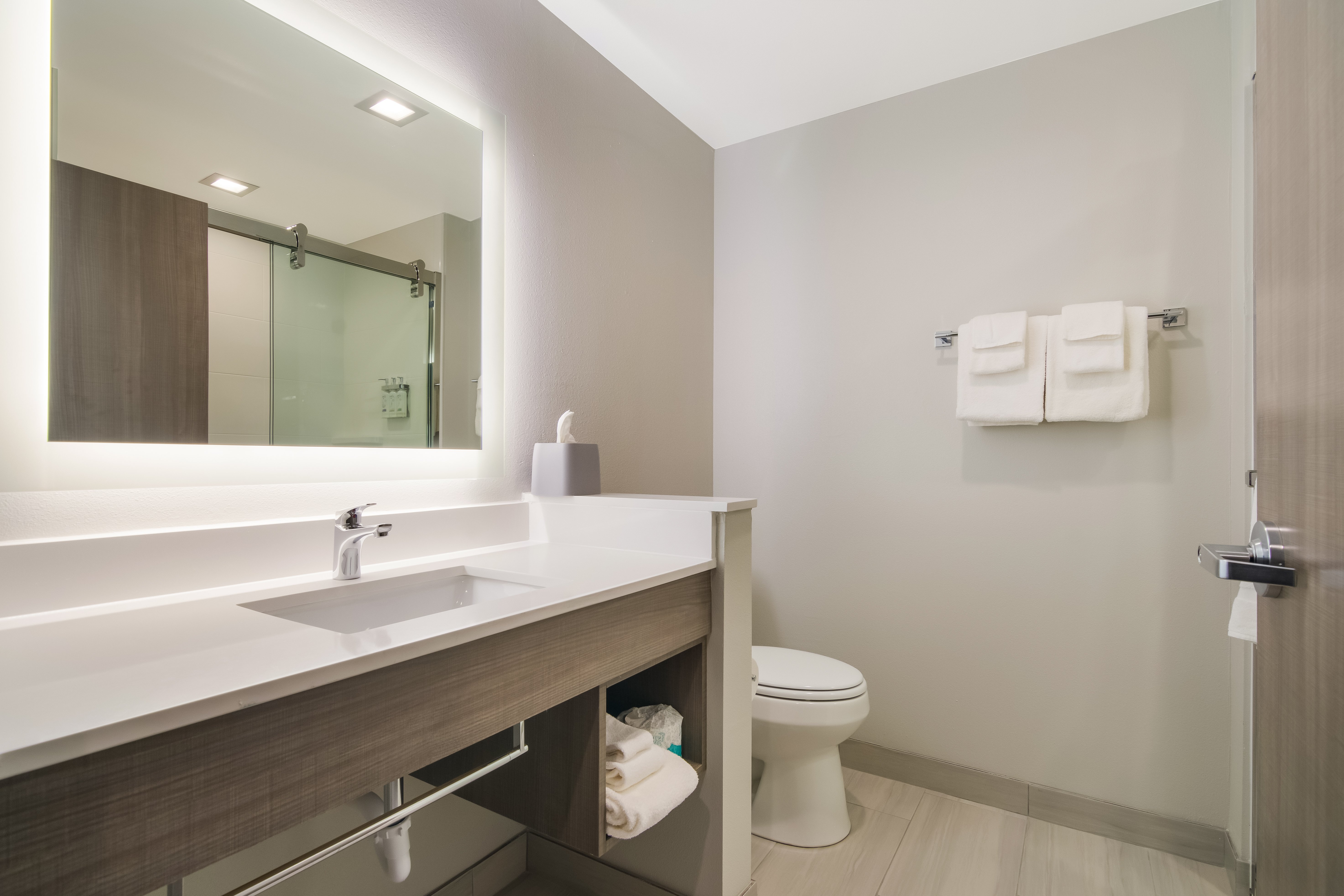 holiday inn express and suites springdale fayetteville area an ihg hotel