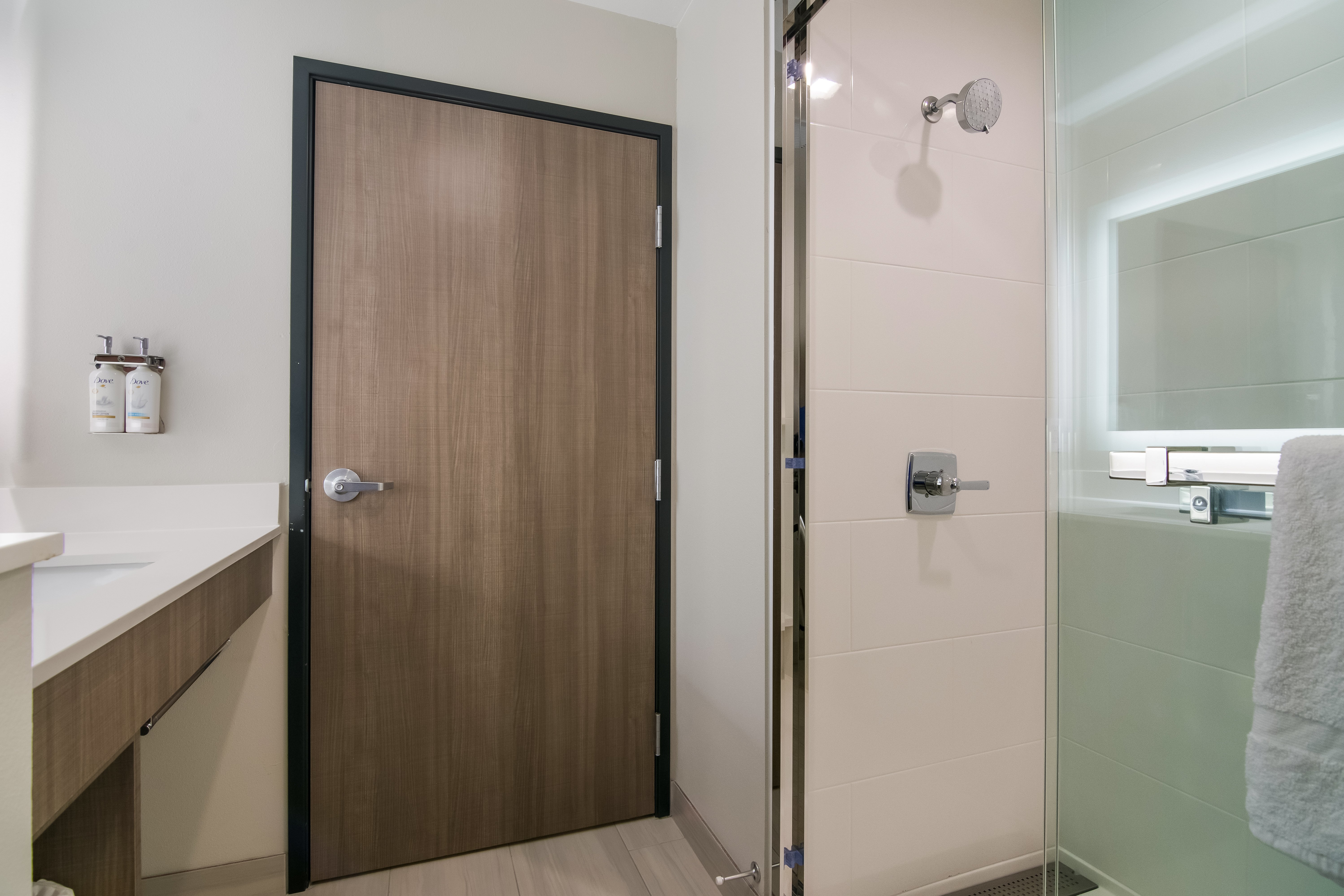 holiday inn express and suites springdale fayetteville area an ihg hotel